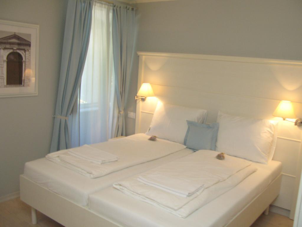 Hotel Villa Elisabeth - Veli Losinj Health Resort Bilik gambar